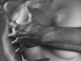 Chat de vídeo erótico SweetDynasty