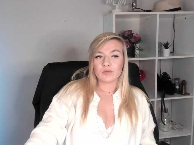 Capturas de tela de transmissão SweetLaura20