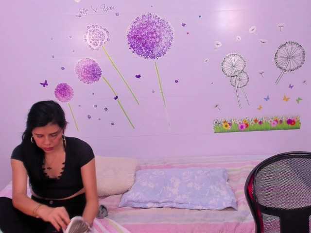 Capturas de tela de transmissão sweetromina