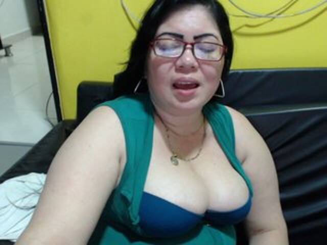 Capturas de tela de transmissão SwetValentina