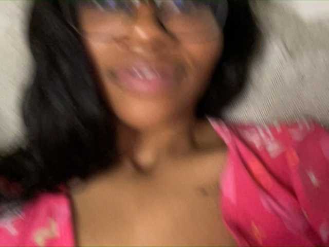 Capturas de tela de transmissão Sydmonae