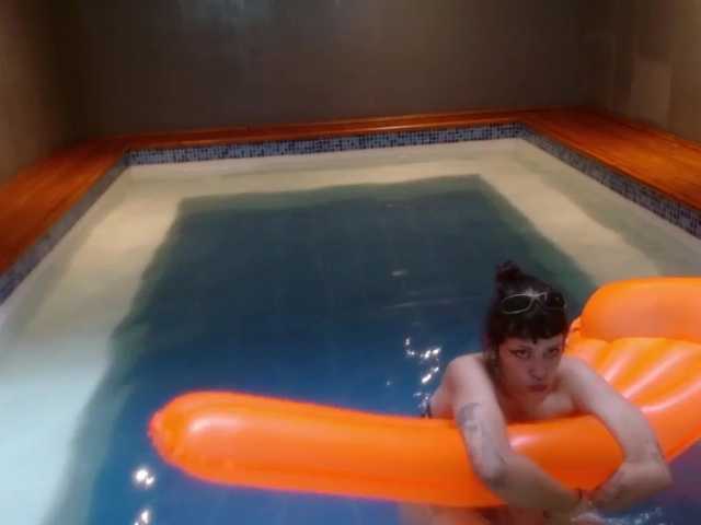 Capturas de tela de transmissão SYLENEGOTH