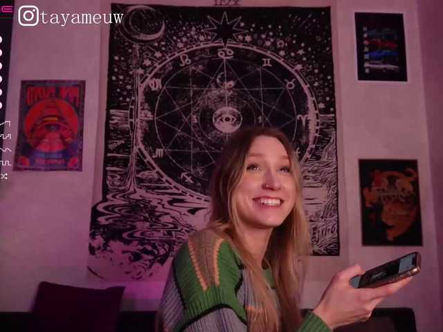 Capturas de tela de transmissão TasyaMeow