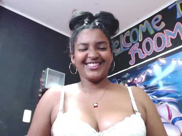 Fotos TeenEbony Welcome to my room, let's have fun together! #ebony #teen #new #bigass