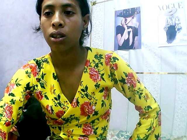 Capturas de tela de transmissão TessaXHoney