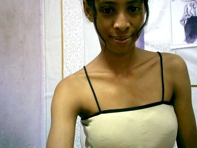 Capturas de tela de transmissão TessaXHoney