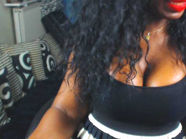 Capturas de tela de transmissão thaiwanaxxxx