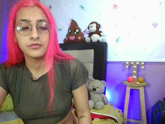 Capturas de tela de transmissão ThammyModell