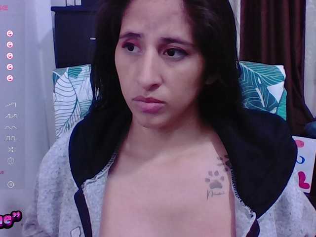 Capturas de tela de transmissão thelesbianhot