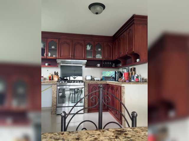 Capturas de tela de transmissão Therealcamilabaddie