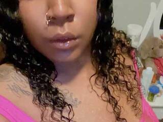 Chat de vídeo erótico Thicaliciouss