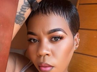 Chat de vídeo erótico THICKBUNNYCHICKxx