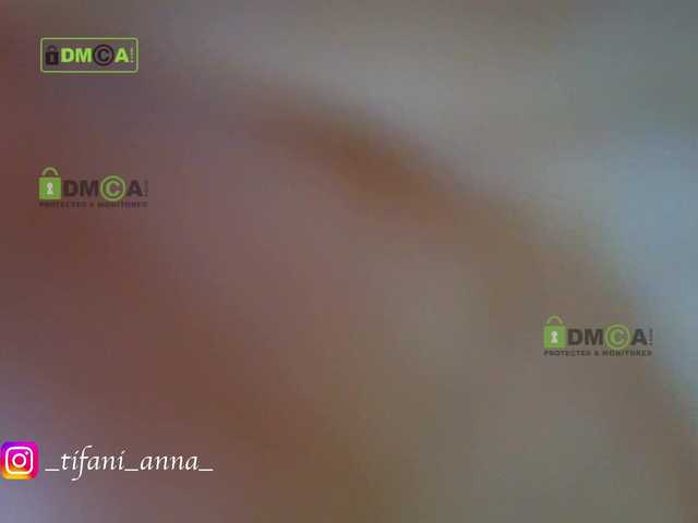 Capturas de tela de transmissão tifani1