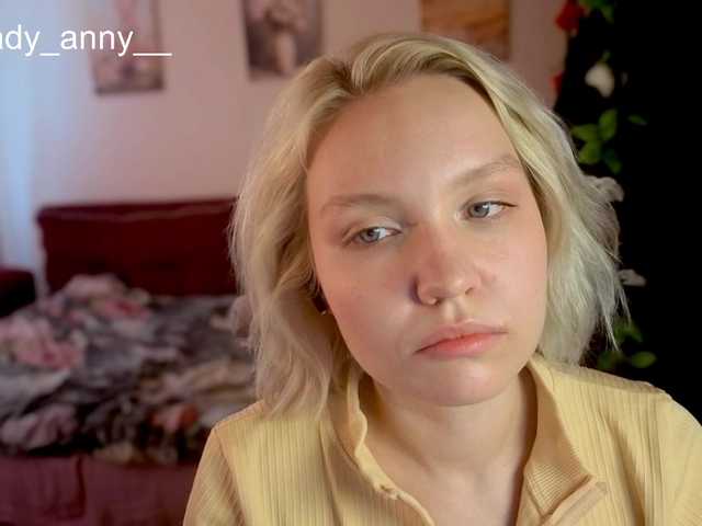 Capturas de tela de transmissão LadyAnny