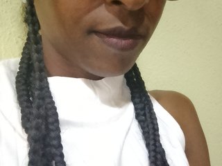 Chat de vídeo erótico Tinah24