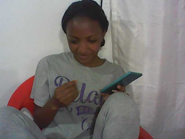 Capturas de tela de transmissão tinychloe