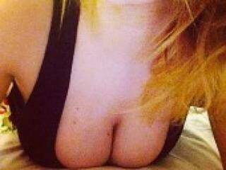 Chat de vídeo erótico titsbaaby