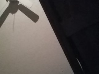 Capturas de tela de transmissão TooWetLucy
