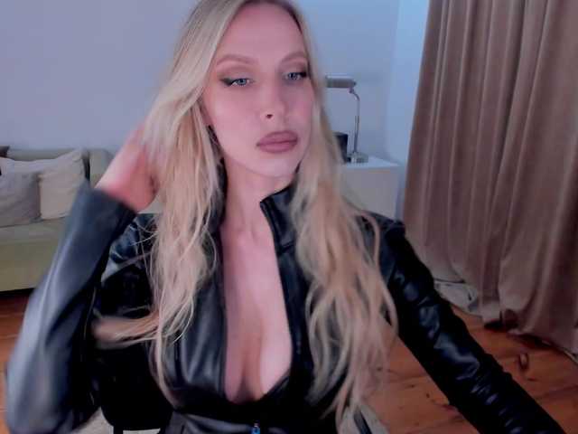 Capturas de tela de transmissão ToxicBlonde