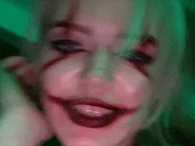 Capturas de tela de transmissão TreshGirls