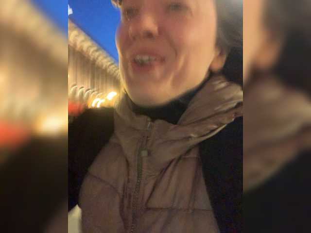 Capturas de tela de transmissão TreshGirls