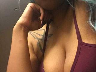 Chat de vídeo erótico TrinityStahr