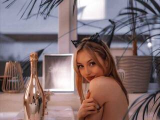 Chat de vídeo erótico tvoyamilaa21