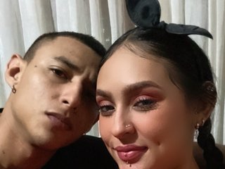Chat de vídeo erótico Twohornyss