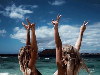 Chat de vídeo erótico twosexyandhotgirls