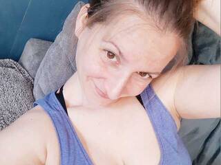 Chat de vídeo erótico TyraHash