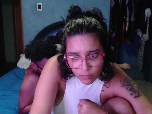 Fotos Angie_Gabe IF U WANNA SOME ATTENTION JUST TIP. IF U WANNA SEE US FUCK HARD GO PVT AND WE CAN FUN TOGETHER. We will not pay attention to people who get heavy without contributing