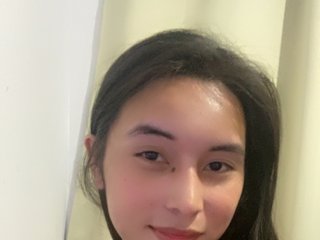 Chat de vídeo erótico UrAsianShizuka
