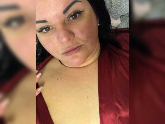 Capturas de tela de transmissão MaryDOLLI