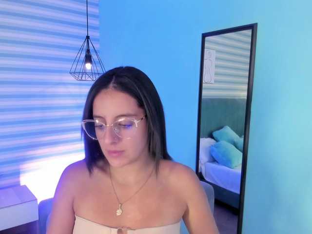 Capturas de tela de transmissão valeria-ponce-