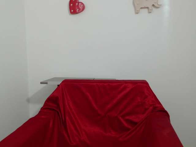 Capturas de tela de transmissão valeriaparty