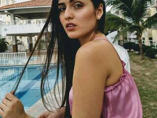 Chat de vídeo erótico Valery-Cherry