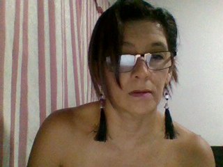 Fotos venusmilf22 100 tk play pussy,150 tk anal,10 tk c2c