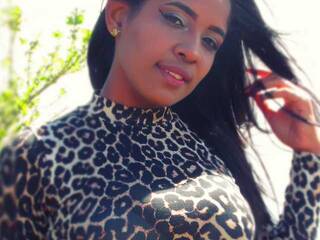 Chat de vídeo erótico VeronicaHot-1