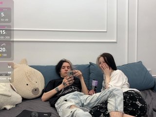 Chat de vídeo erótico VeryRareTwins