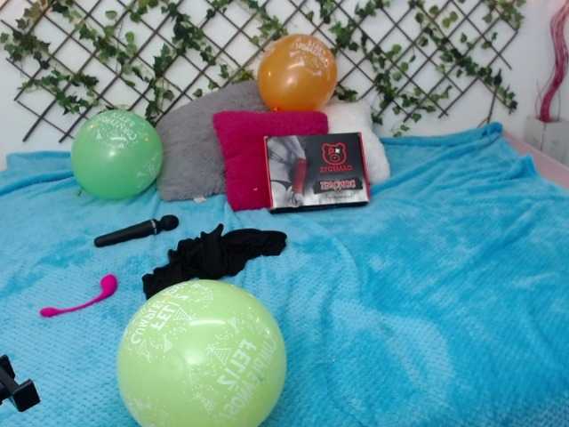 Capturas de tela de transmissão vicky-hot