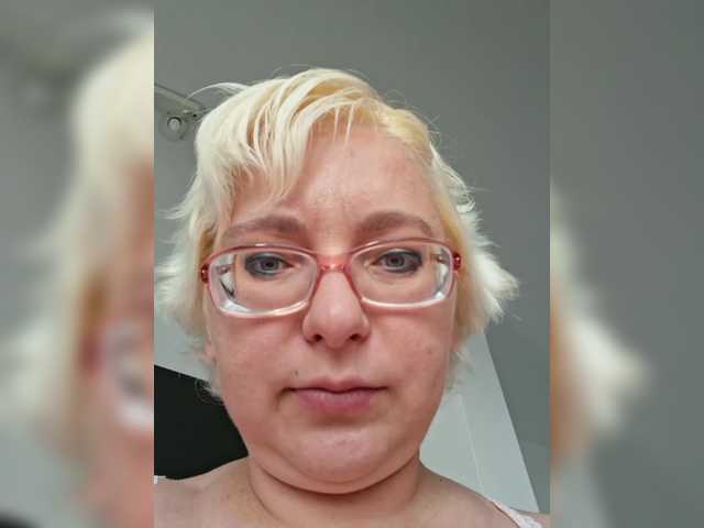 Capturas de tela de transmissão Vika211