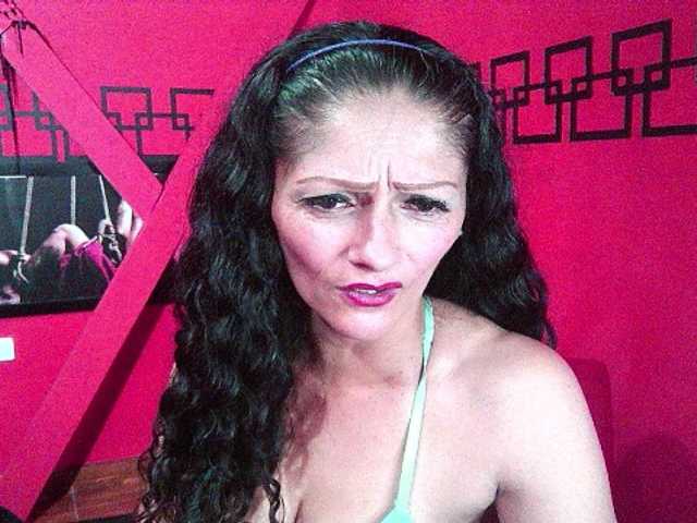 Capturas de tela de transmissão VikaMoans