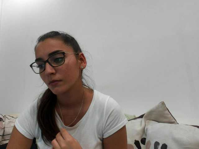 Capturas de tela de transmissão violetmyers18