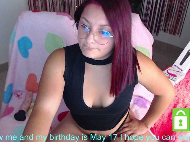 Fotos violettahotty welcome guys i am new, lets have a great time, Lovense inside and domi in clit #lovense #domi #new #milk #milf #bigass #squirt #anal