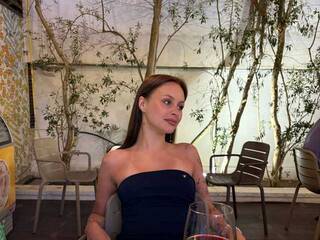 Chat de vídeo erótico VivienneLove