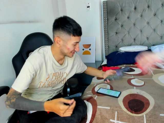 Capturas de tela de transmissão WaynenMilu