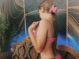Chat de vídeo erótico WealthyMuse
