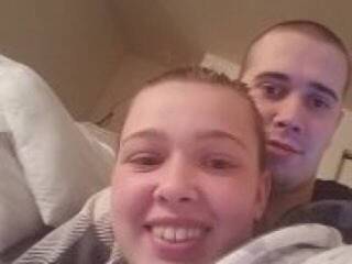 Chat de vídeo erótico CouchCouple7