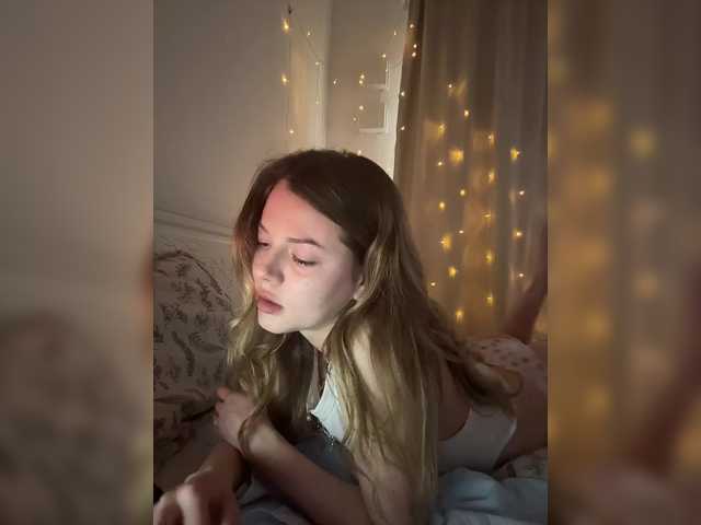 Capturas de tela de transmissão wetLips