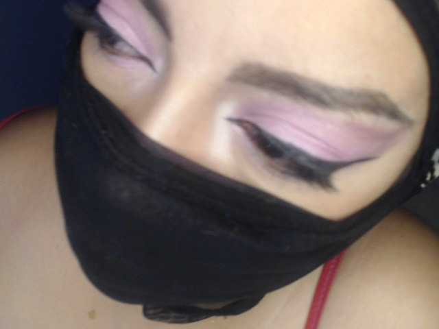 Capturas de tela de transmissão Xia-Nefert